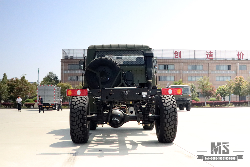 4*4 Dongfeng 2070 Off Road Truck Chassis_ 190hp တစ်စီးနှင့် တစ်နှစ်ခွဲ 153 Cab Transport Truck Chassis for Sale_Dongfeng Four wheel Drive Export Special Vehicle Chassis