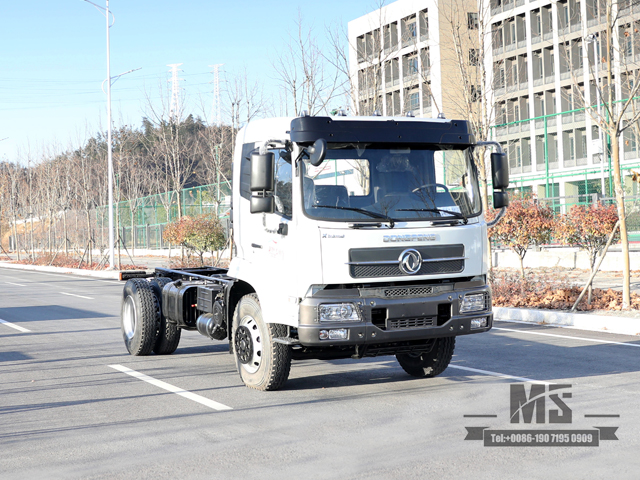 Dongfeng 4*2 Chassis_190HP တစ်နှစ်ခွဲ Row Flathead Chassis ပြောင်းလဲခြင်း ထုတ်လုပ်သူ_ Export အထူးကိုယ်ထည်