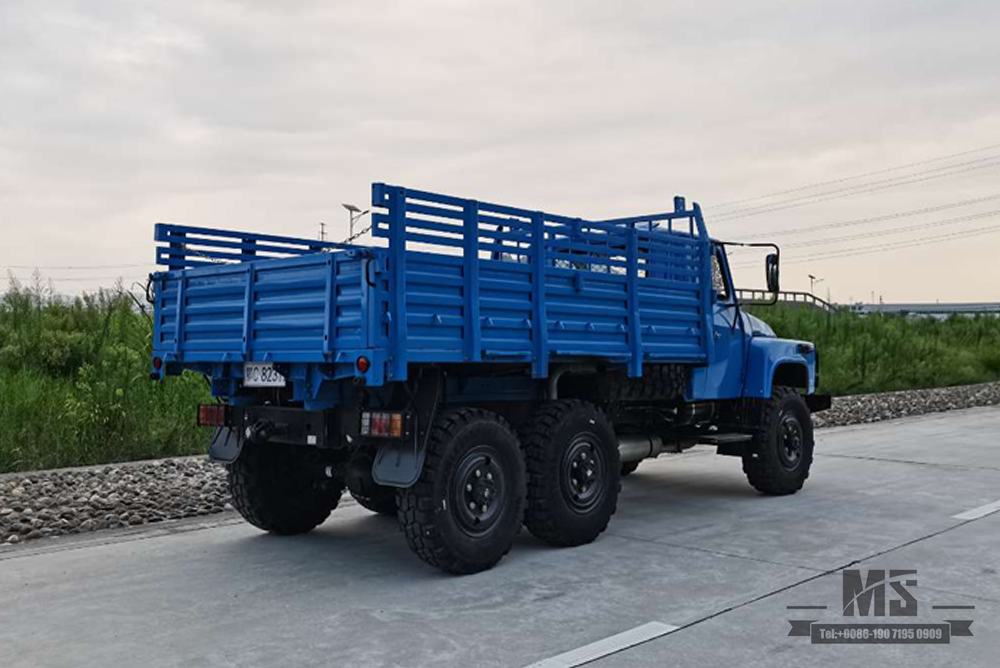 170 hp Dongfeng EQ2082_ခြောက်ဘီးယက်လမ်းကြမ်း အထူးထရပ်_နှစ်ထပ်မှန် တစ်တန်း 240 သယ်ယူပို့ဆောင်ရေးယာဉ်_6×6ချွန် 25Y ထရပ်ကား တင်ပို့ရန် အထူးယာဉ်