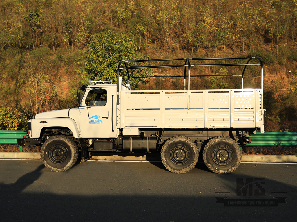 EQ2082 Dongfeng 6WD Tip CakTrucks 6x6 လမ်းကြမ်းထရပ်ကားများ Off.road လမ်းထွက်အတွက်သာ ယာဉ်များ