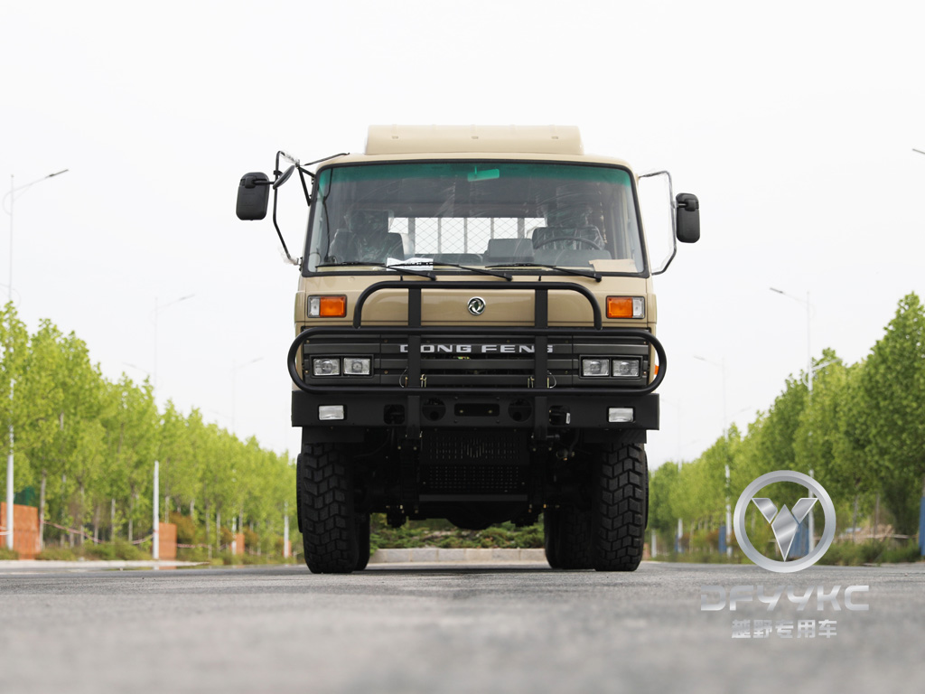 Donggfeng Eq2102N လမ်းမကြီးပြင်ပကုန်တင်ယာဉ်ထရပ်ကား - 210hp double-Row ကုန်တင်ယာဉ် | ပို့ကုန်မော်ဒယ် | Tarpaulin နှင့်အတူလေအေးပေးစက်