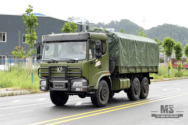 Dongfeng 210hp ခြောက်ဘီး Drive Cargo Truck_6*6 Army Green Flathead Head Transport Truck With Tarpaulin Pole Bumper Coversion ထုတ်လုပ်သူ_Dongfeng 6WD တင်ပို့သည့် အထူးယာဉ်