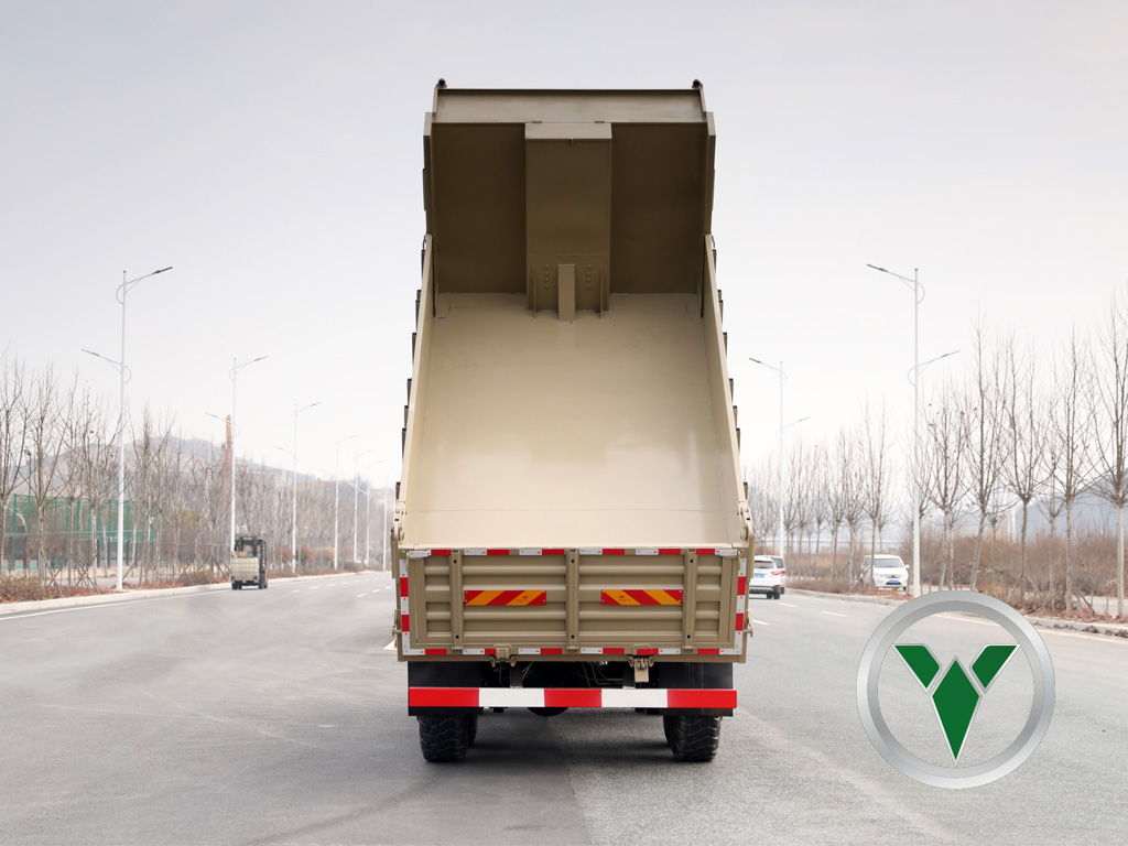 6x6 Off-Road Lowbed Dump Truck | ပို့ကုန်အတွက်လေးလံသောပြားချပ်ချပ် - ရှေ့တန်း Tipper