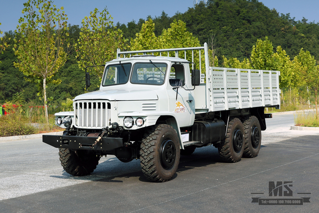 Dongfeng 3.5T Three Axle EQ2100 ခြောက်ဘီးယက် လမ်းမပေါ်မှ ထရပ်ကား_၆*၆ ချွန်ချွန် တစ်တန်း ကုန်တင်ထရပ် သယ်ယူပို့ဆောင်ရေး ထရပ်ကား ရောင်းရန်ရှိသည်_ တင်ပို့ရန် အထူးယာဉ်