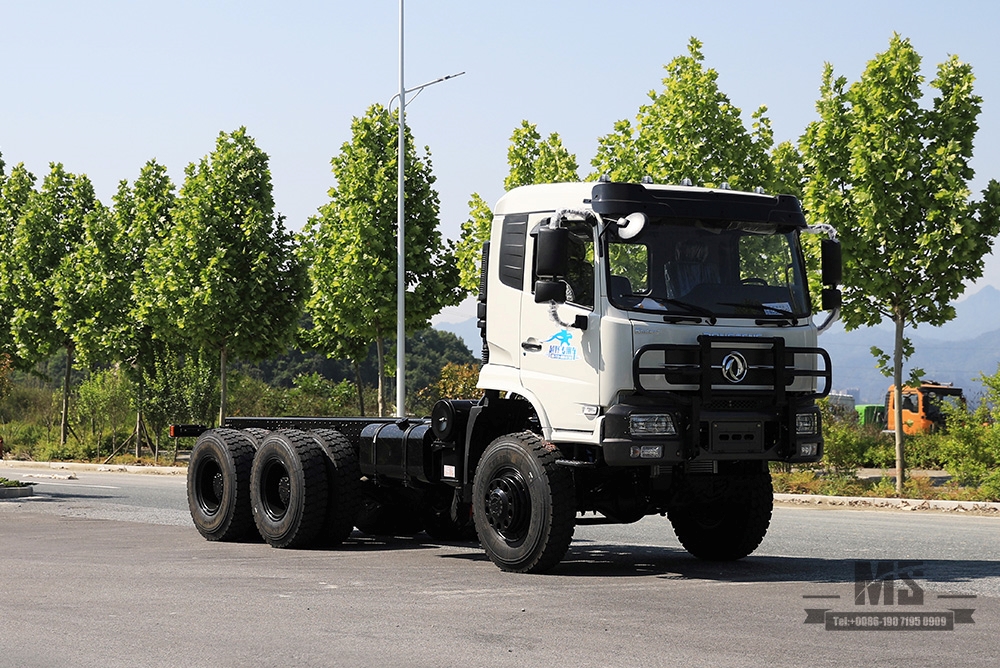 266 HP Dongfeng ခြောက်ဘီးယက်လမ်းကြမ်း Chassis_6×6 Flathead Row တစ်ဝက် အထူးကိုယ်ထည်_All-wheel Drive Three-axle 7T/13T/13T သယ်ယူပို့ဆောင်ရေး Truck Chassis_ Export အထူးယာဉ်