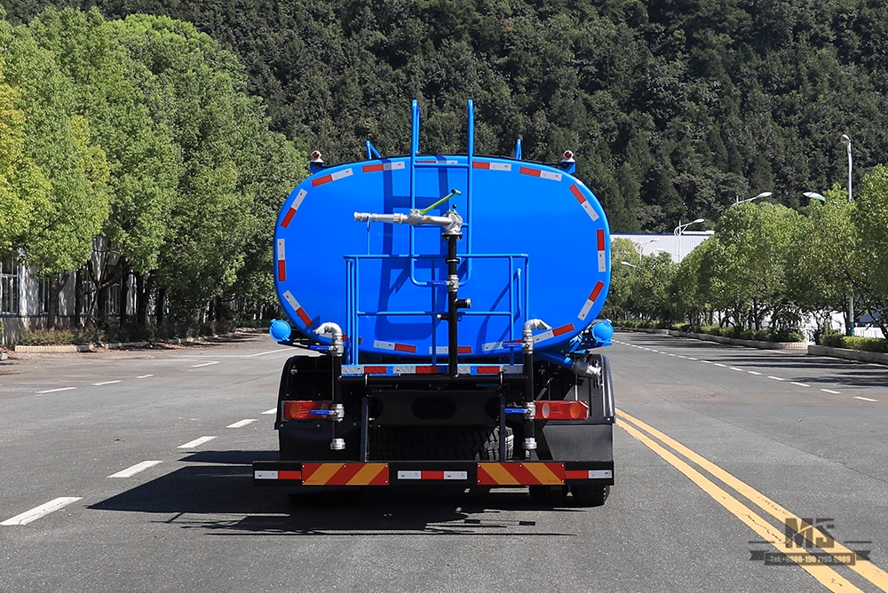 210 HP Dongfeng 4*2 Greening Sprinkler Truck _Dongfeng Flat Head Water Sprinkler Truck_Dongfeng Water Tanker Truck လုပ်ငန်းသုံးယာဉ် _ Export အထူးထရပ်