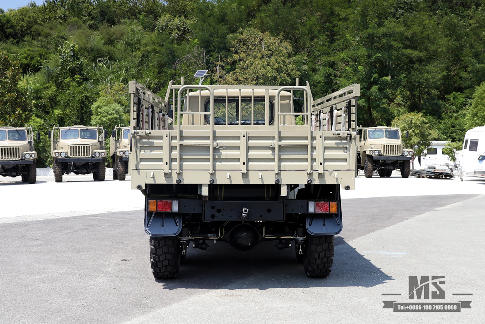 Camel Grey EQ2082 Truck_Dongfeng 170 hp ခြောက်ဘီးယက် 240 Off-road Truck_Pointed Head Double Glass Transport Vehicle_6×6 25Y Export အထူးထရပ်