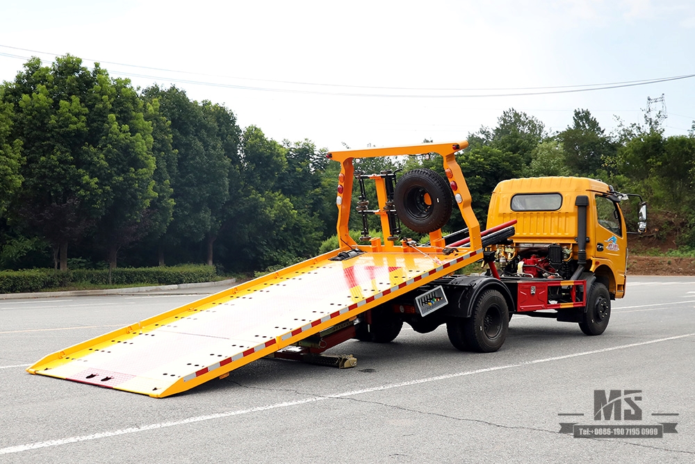Dongfeng 4*2 Wrecker သည် 3 တန်တစ်ပိုင်းကြမ်းပြင်ရှင်းလင်းရေးပြားပါရှိသော Dongfeng Road ကယ်ဆယ်ရေးရှင်းလင်းရေးယာဉ် Export အထူးတွဲဆွဲထရပ်
