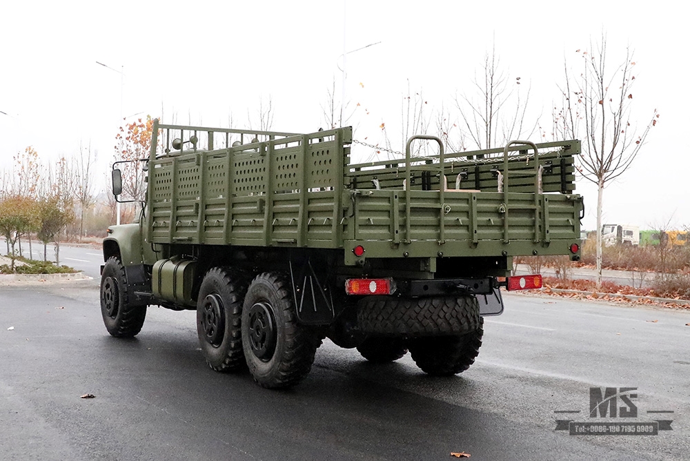 Dongfeng Army Green Six Wheel Drive EQ2100 _6×6 190 hp Classic Pointed Head 3.5T Three Axle Off-road Truck ရောင်းရန်ရှိသည်_Dongfeng 245 Troop Carrier Export အထူးယာဉ် 