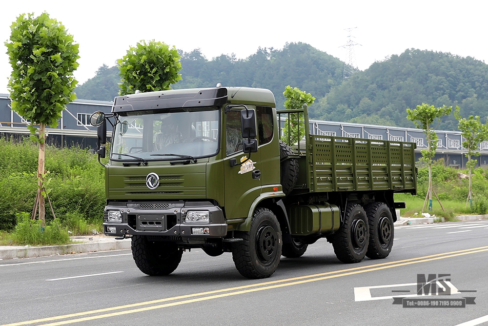 210 hp Dongfeng ခြောက်ဘီးယက်ကုန်တင်ထရပ်ရောင်းရန်_6*6 တပ်မတော်အစိမ်းရောင် Flathead ဦးခေါင်းသယ်ယူပို့ဆောင်ရေးထရပ်ထုတ်လုပ်သူ_Dongfeng 6WD ပို့ကုန်အထူးယာဉ်စက်ရုံ