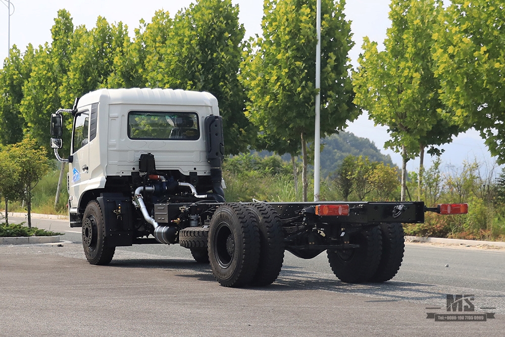 Dongfeng 4×2 ထရပ်ကား တပ်ဆင်ထားသော ကရိန်းကိုယ်ထည် 266hp အသစ် Flathead Cabin Row တစ်ဝက်ကိုယ်ထည်နှင့် Truck Crane Export အထူးကိုယ်ထည်