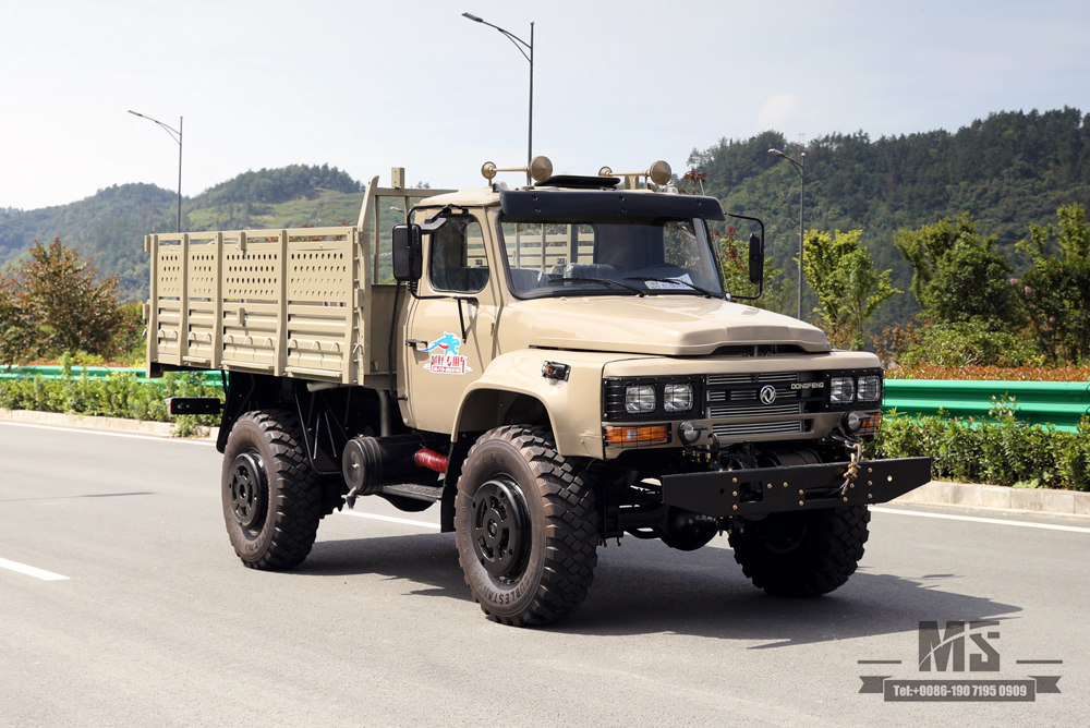 Dongfeng လေးဘီးယက်ကုန်တင်ထရပ် ခေါင်းရှည် 2.5 တန် လမ်းကြမ်းထရပ်_4*4 သစ်ချွန် Cab Truck_ Winch Export အထူးရည်ရွယ်ချက်ဖြင့် မောင်းနှင်နိုင်သော ခရီးဝေးထရပ်ကား