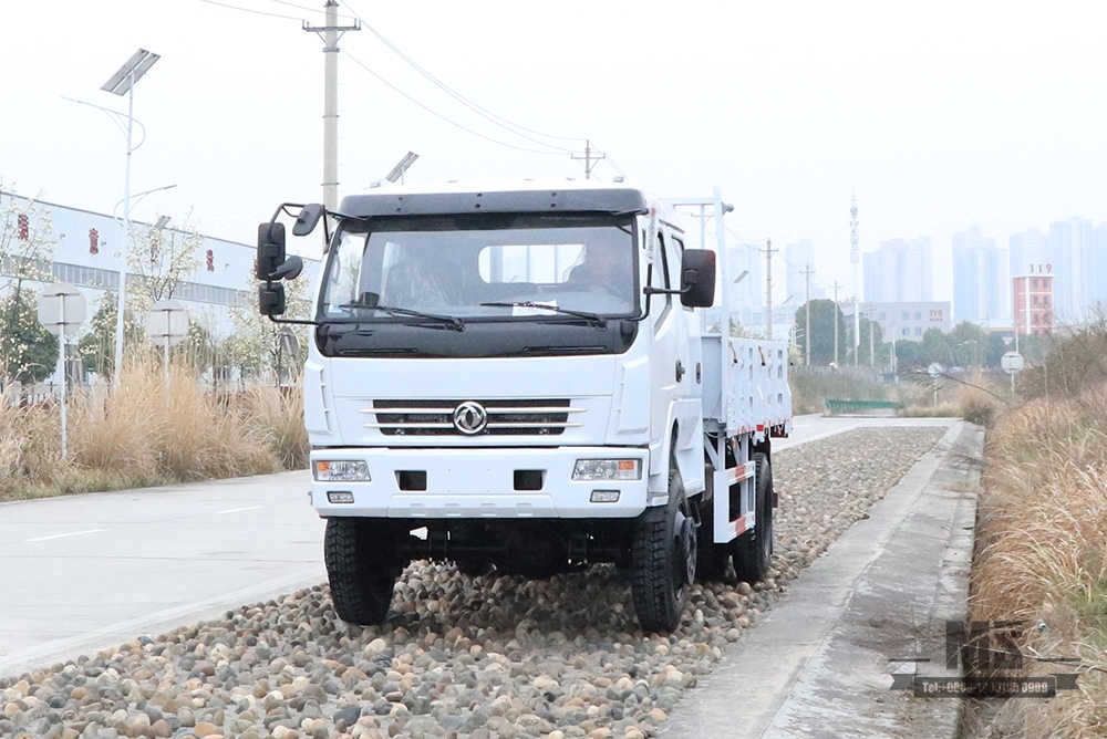 Dongfeng လေးဘီးယက် မောင်းနှင်မှု Light-duty Truck_White Small Truck Customized Double Row Cab 4*4 Off-road Vehicle_Dongfeng Truck တင်ပို့ရောင်းချရန် အထူးယာဉ်