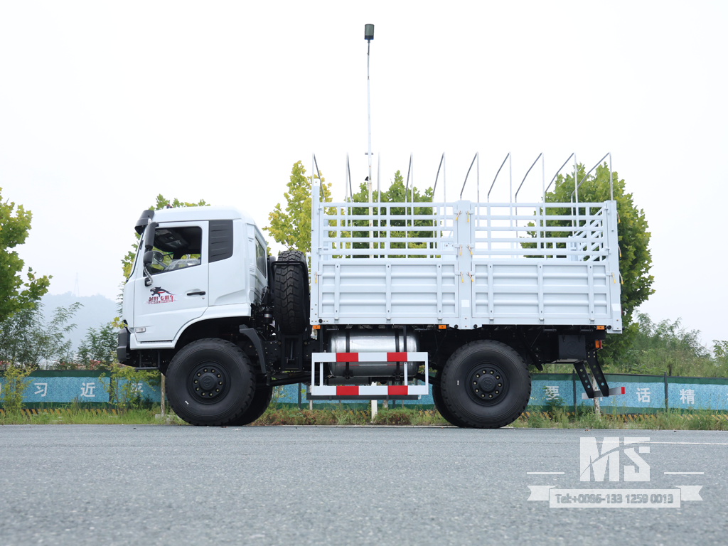 Dongfeng 4×4 မြင့်မားသောခြံစည်းရိုး လမ်းကြမ်းကုန်တင်ကား | EQ3186GP6