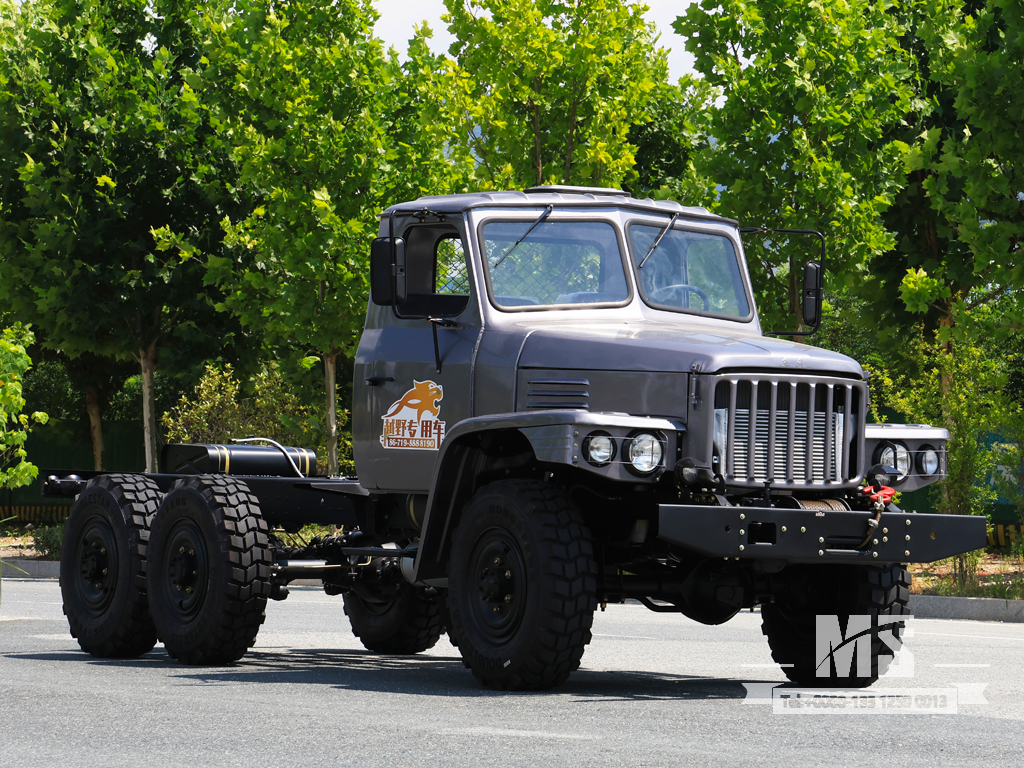 Dongfeng 6×6 ငွေရောင် မီးခိုးရောင် EQ2082 Chassis_6*6 170HP သမားရိုးကျ ထရပ်ခြောက်ဘီးယက် ကိုယ်ထည်_ အထူးထုတ်ကုန် ကိုယ်ထည် 