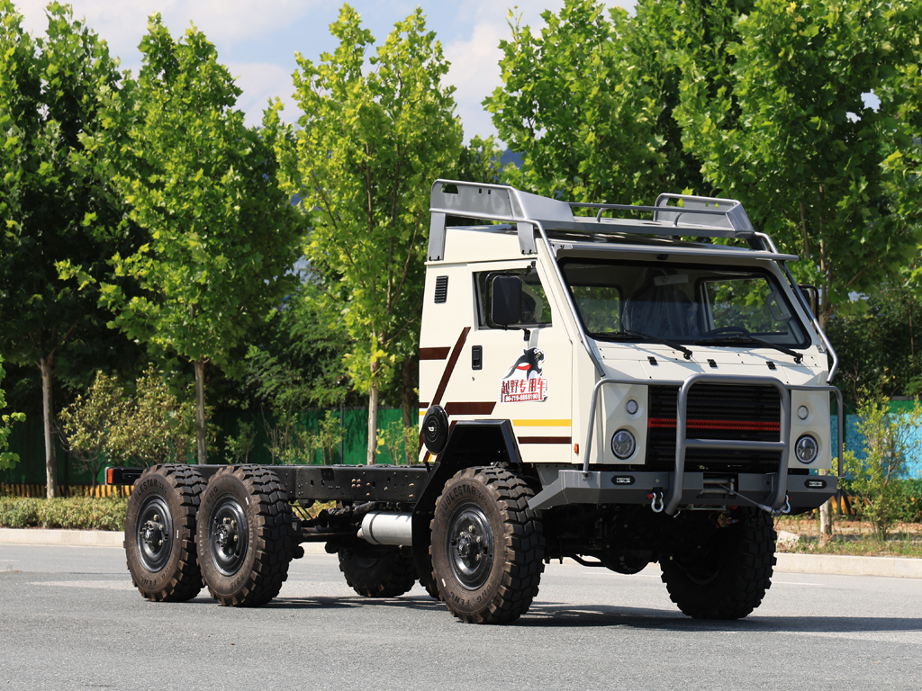 6×6 Chassis_6*6 170HP ရှေ့ပြေးပုံစံ ယာဉ်ခြောက်ဘီးယက် ကိုယ်ထည်_ အထူးထုတ်ကုန် ကိုယ်ထည် 