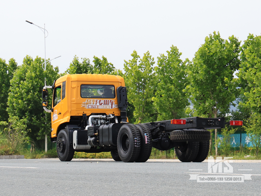 Dongfeng 4×4 Flathead Truck Chassis_4*4 260hp Flat Head Truck Four Wheel Drive Chassis_ အထူးထုတ်ကုန် Truck Chassis 