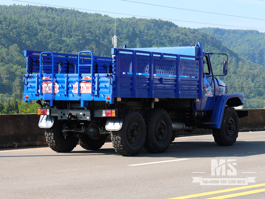 Export-Only Dongfeng 8-Ton Six-Wheel Drive Long Nose Cargo Truck တွင် HP အင်ဂျင် 170 တပ်ဆင်ထားသည်။