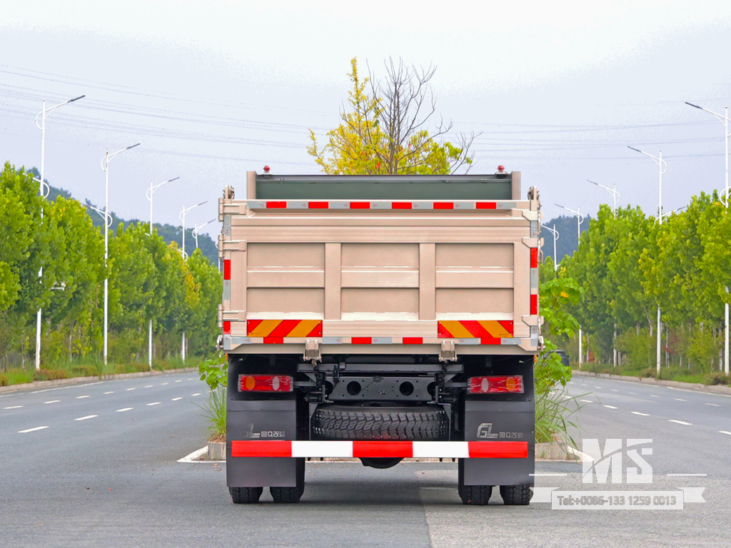 Dongfeng 10 Ton Four-wheel-drive Flat-nose Light Brown Dump Truck (170 HP) | အထူးပို့ကုန်ကားများ 